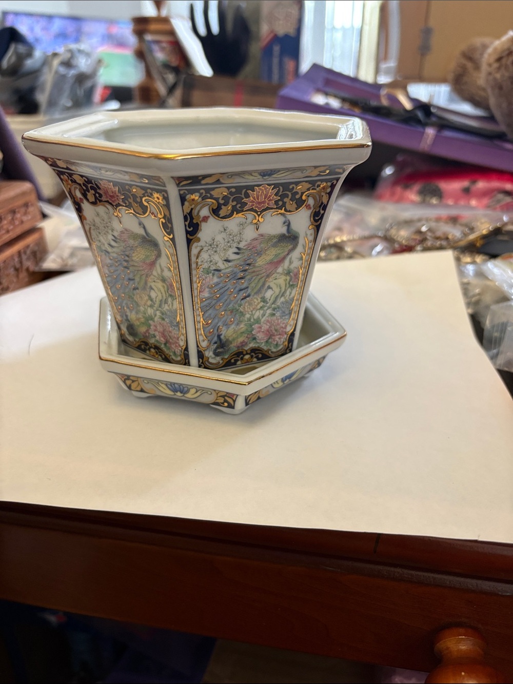 Vintage  Hexagonal Peacock Porcelain Planter With Drainage Tray - Picture 6 of 7